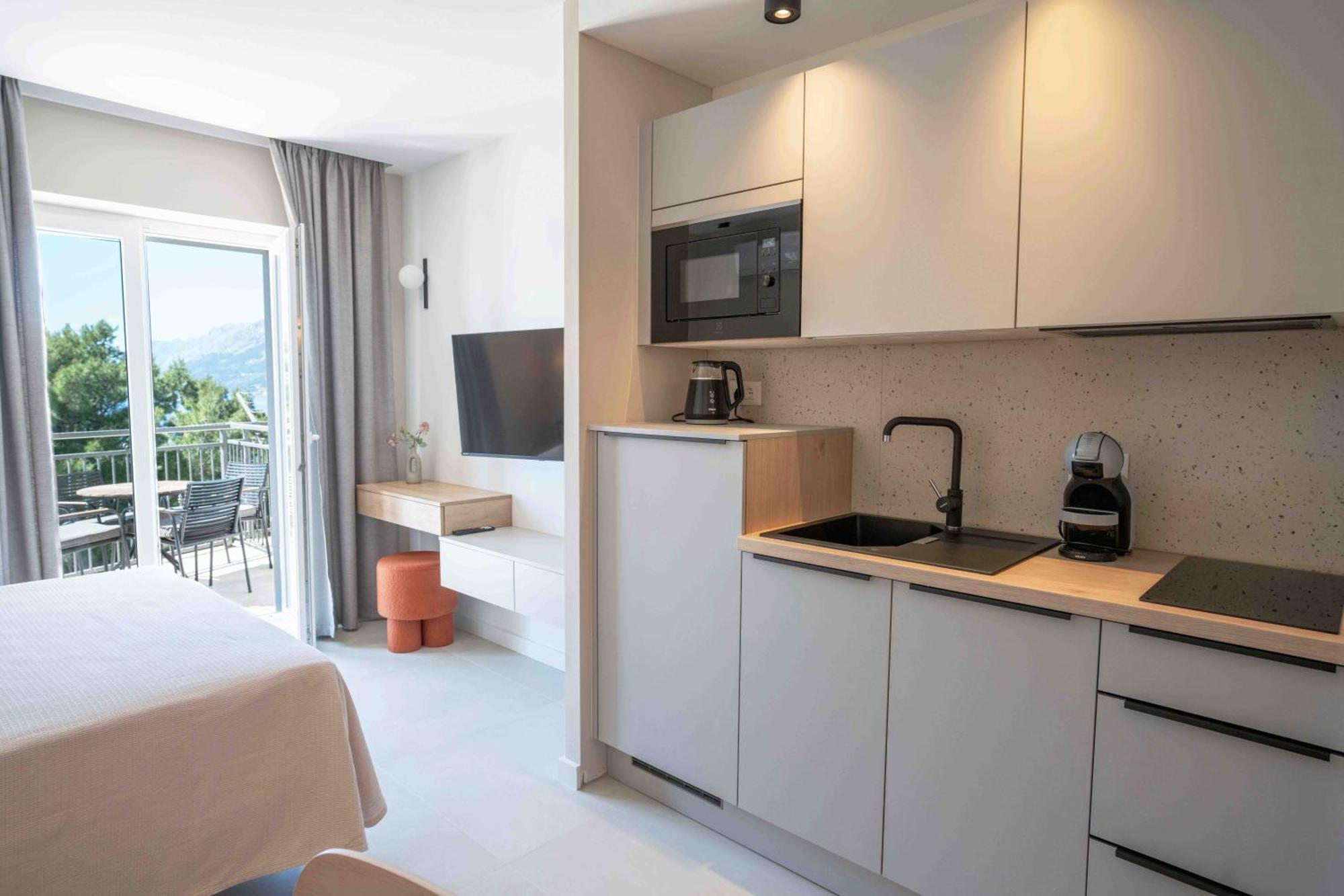 Sea View Gin Apartament