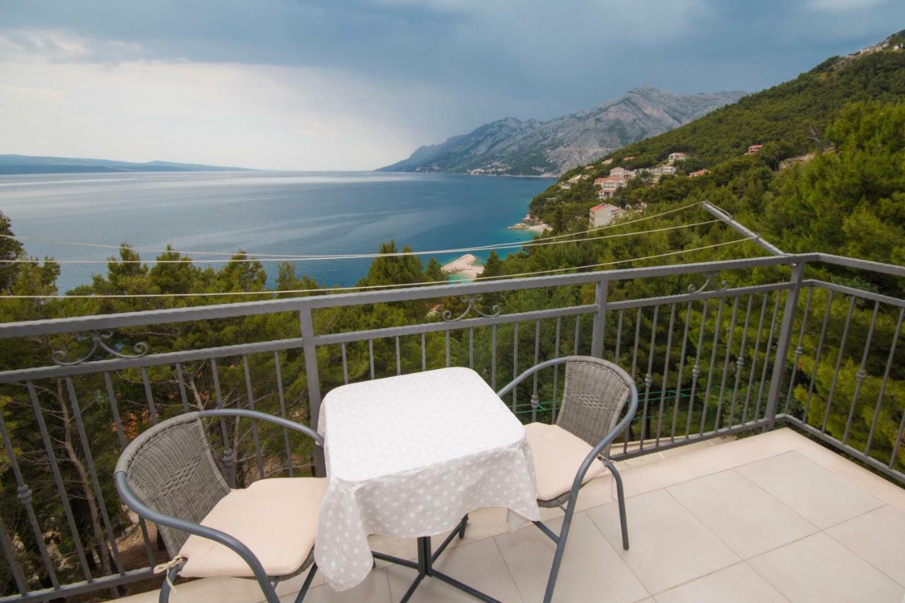 Sea View Gin Apartament
